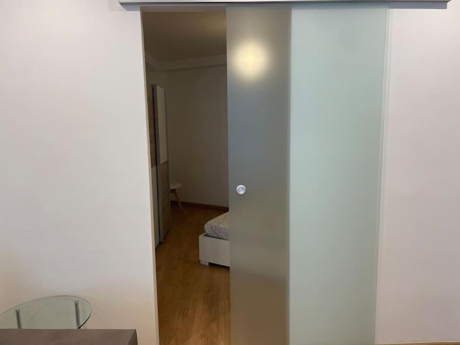 Appartamento Con Piscina E Sauna ビッソーネ エクステリア 写真