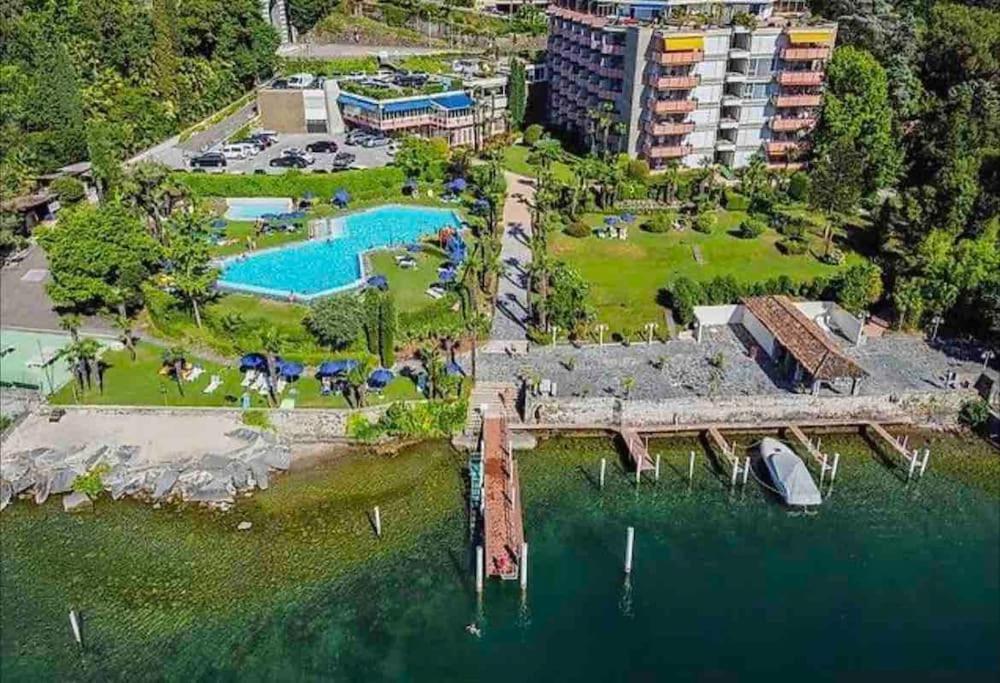 Appartamento Con Piscina E Sauna ビッソーネ エクステリア 写真